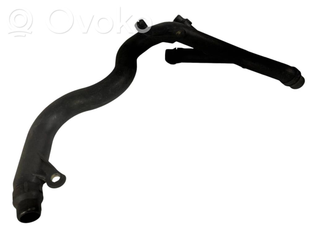 Caurulīte (-es) / šļūtene (-es)