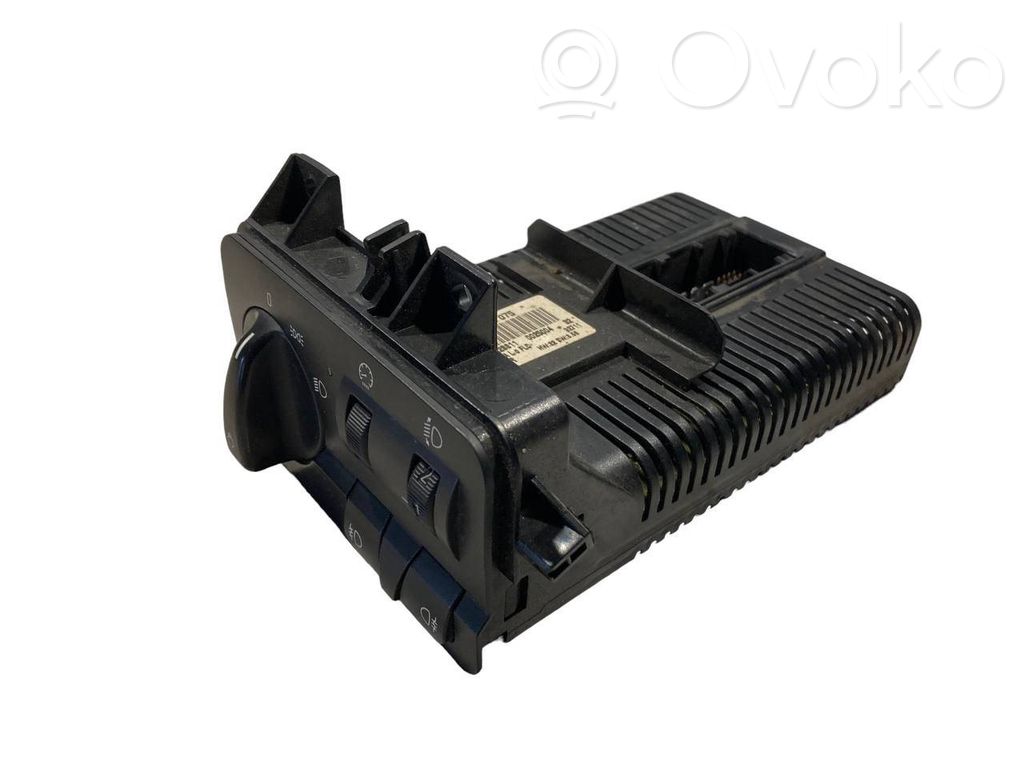 Headlight switch