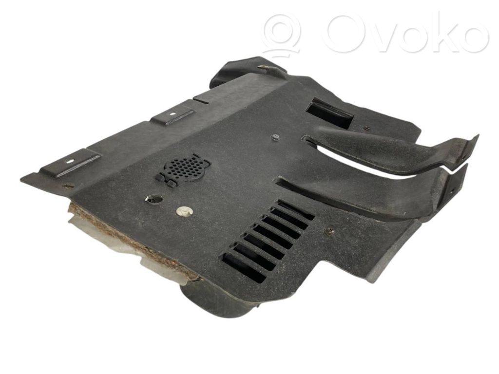 Paneļa dekoratīvās apdares vairogs (apakšējais)