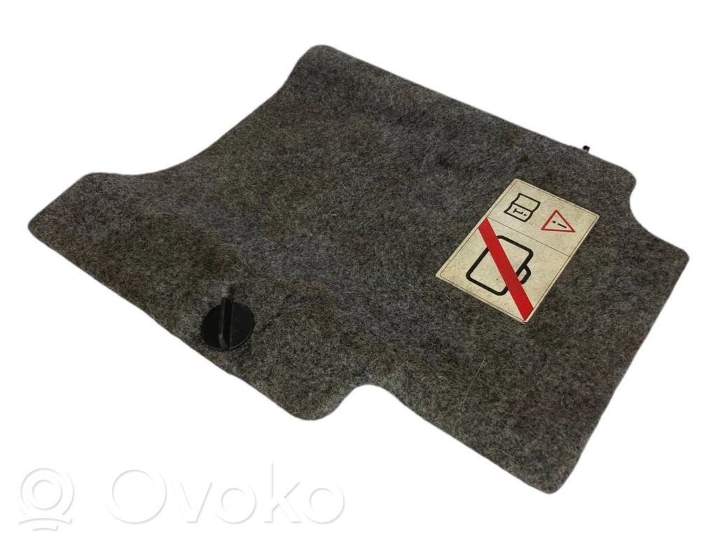 Другой тип декоративной отделки багажника