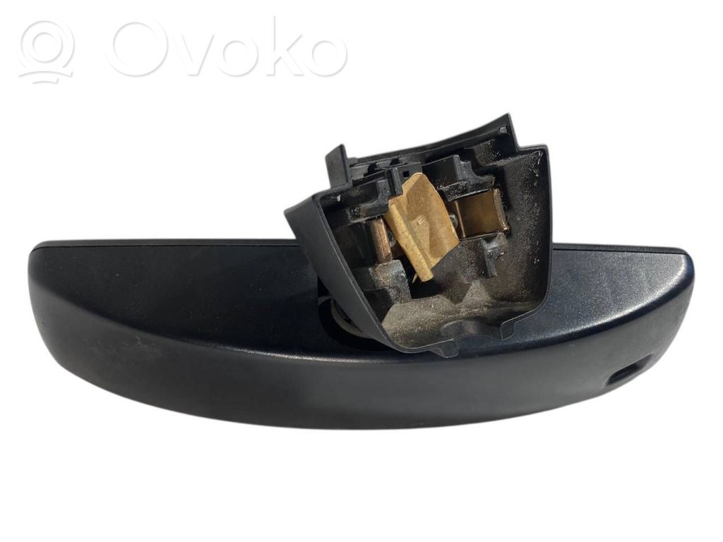 Atpakaļskata spogulis (salonā)