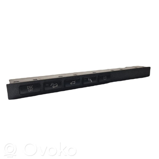 Anti-skid (ASR) switch