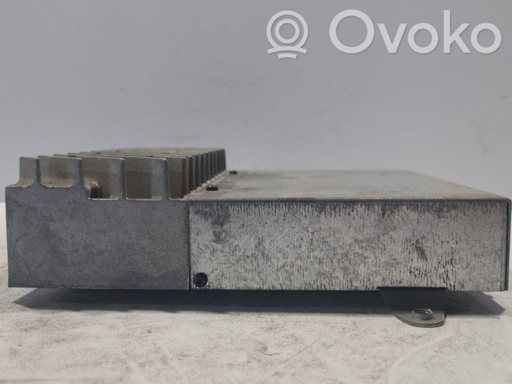 Sound amplifier