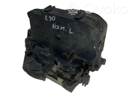 Aizmugurē slēdzene