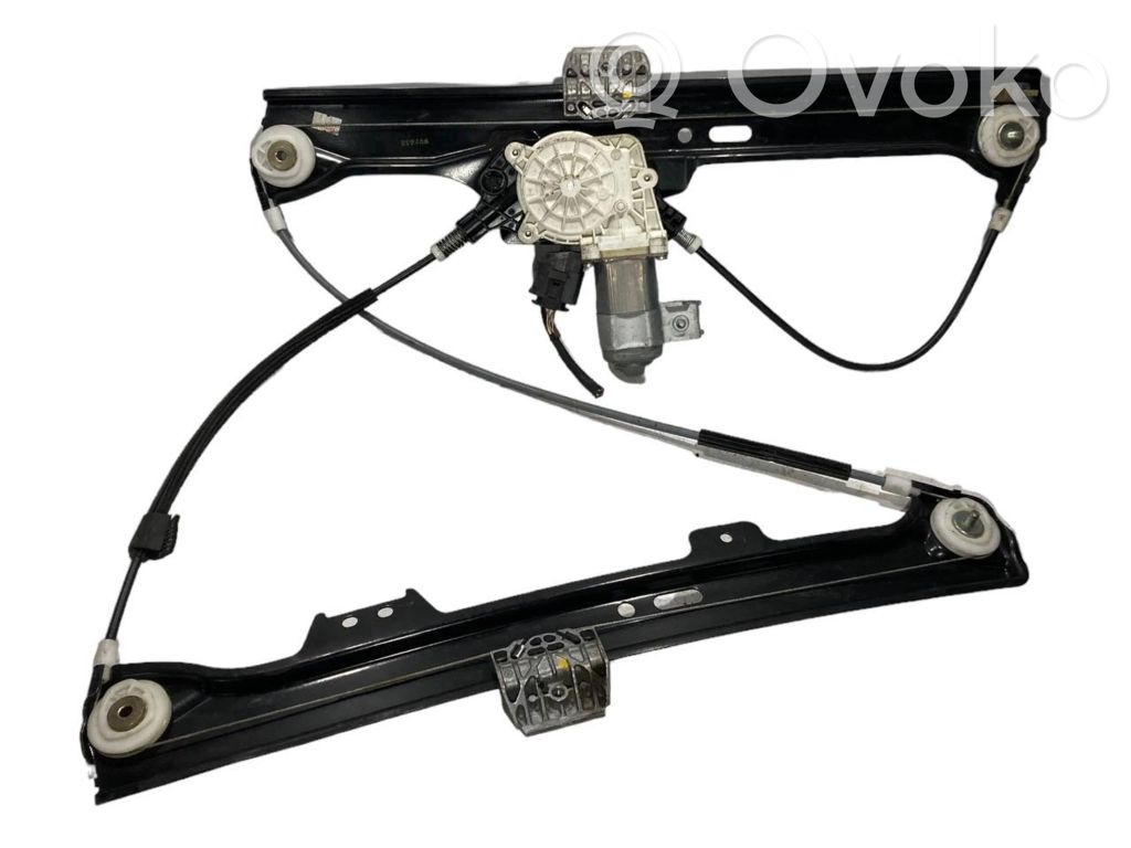 Priekšpusē elektriskā loga pacelšanas mehānisma komplekts