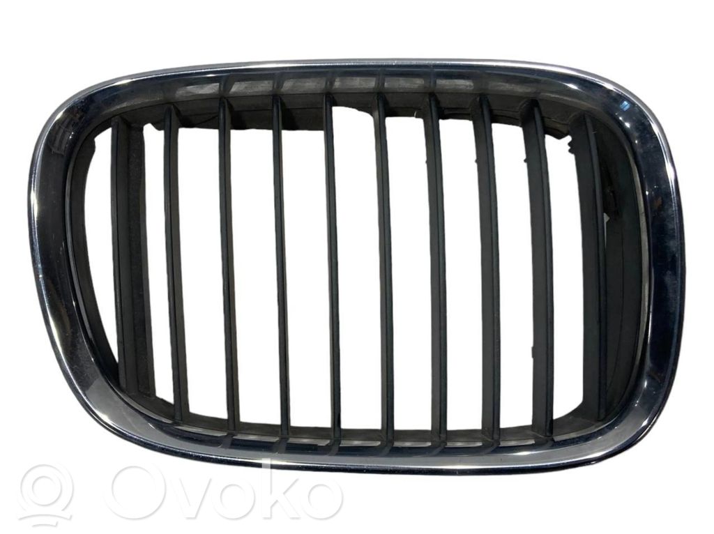 Front grille