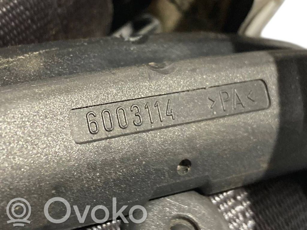 Trešās rindas drošības josta