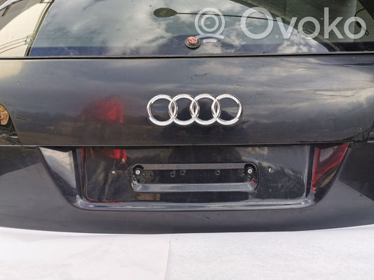 Aizmugurējais pārsegs (bagāžnieks)