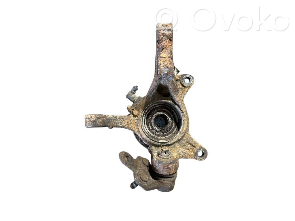 Priekšējā riteņa rumbas vārpstas šarnīrs (stupica, capfa)