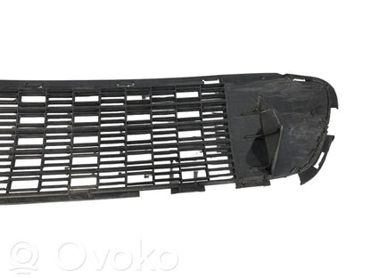 Apakšējais režģis (trīsdaļīgs)