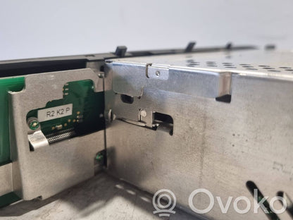 Радио / CD/DVD-плеер / навигация