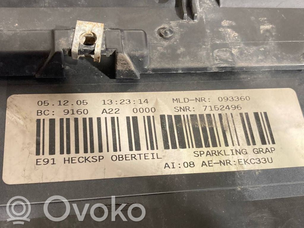 Spoilera aizmugurējais vāks