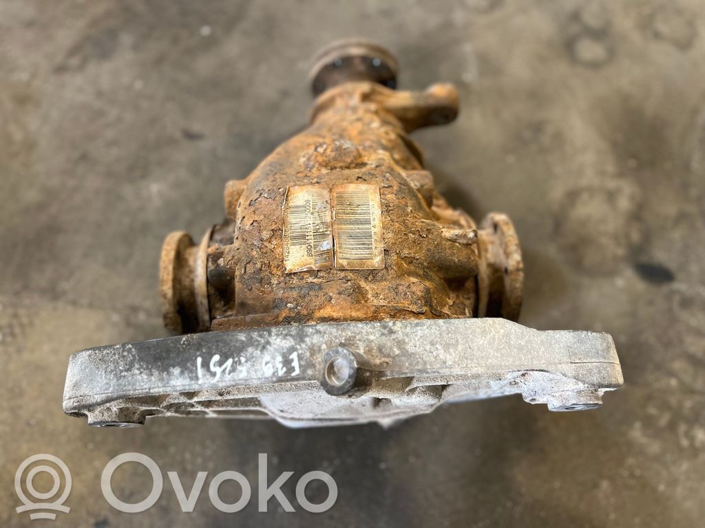 Задний редуктор