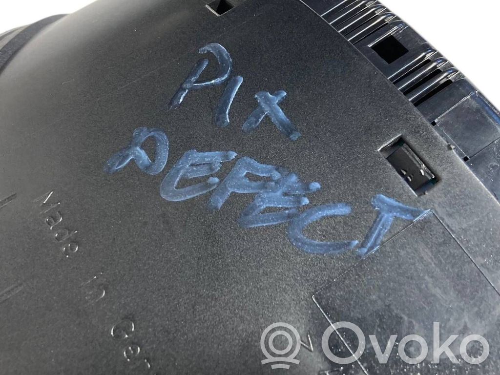 Spidometrs (instrumentu panelī)