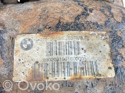 Aizmugurējais reduktors