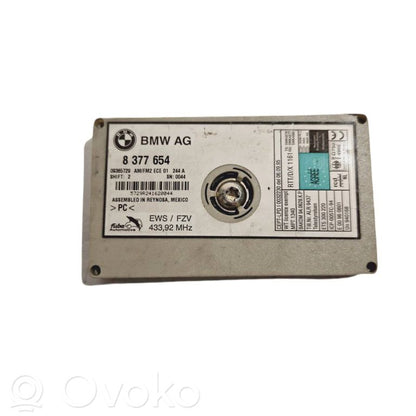 Antenas vadības bloks