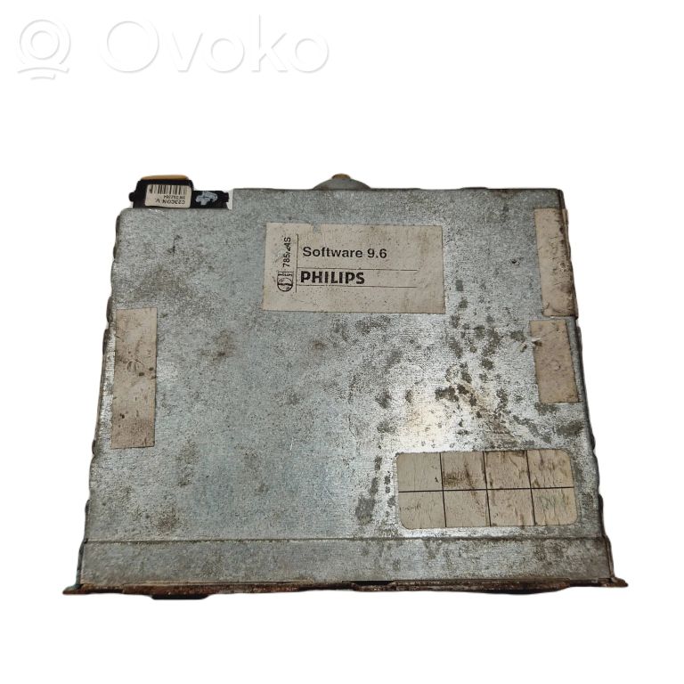 Radio / CD/DVD player / navigation