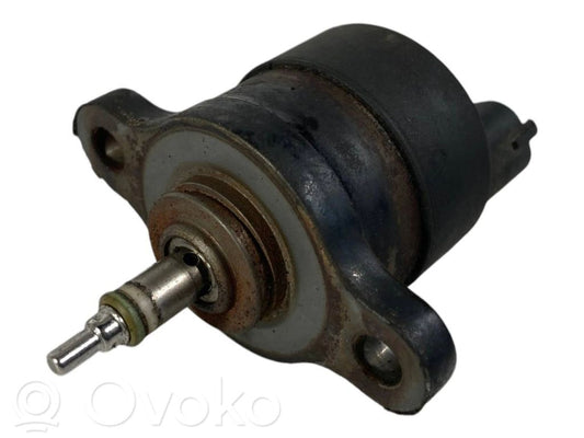 Fuel pressure regulator