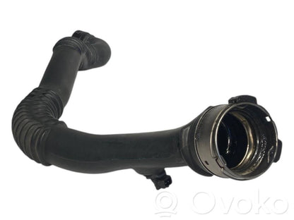 Шланг(и)/труба(ы) интеркулера