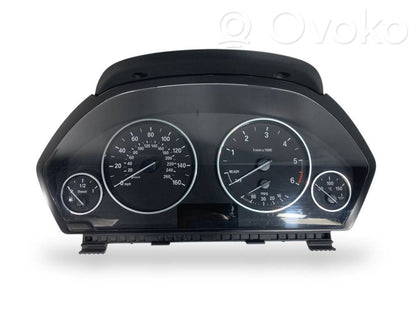 Speedometer (in the instrument panel)
