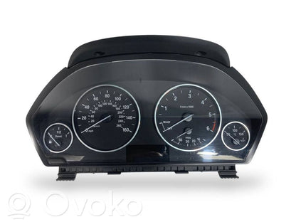 Spidometrs (instrumentu panelī)