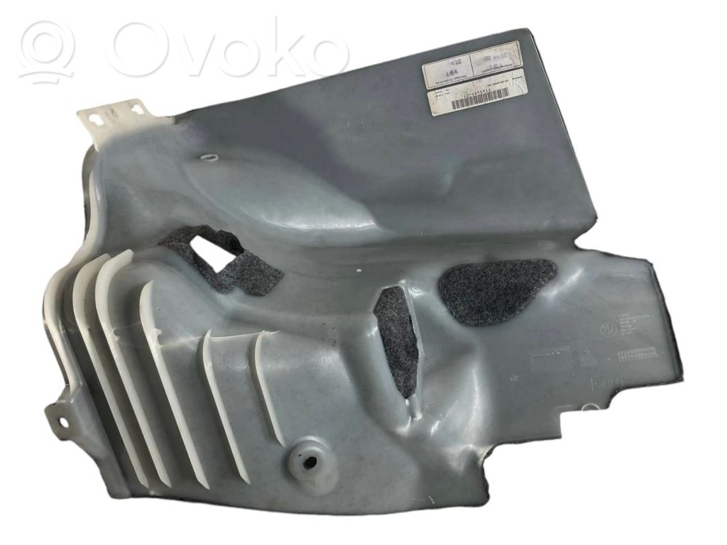 Cita veida bagāžnieka dekoratīvās apdares detaļa