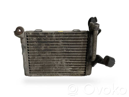 Dzinēja eļļas radiators