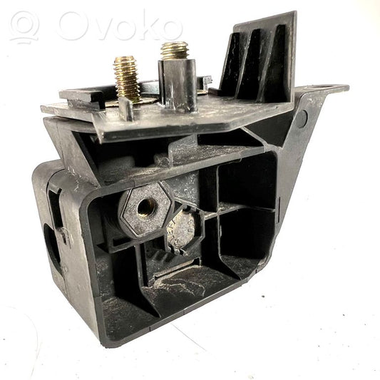 Positive wire connection assembly