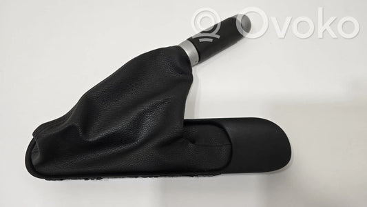 Handle decoration – leather/fabric