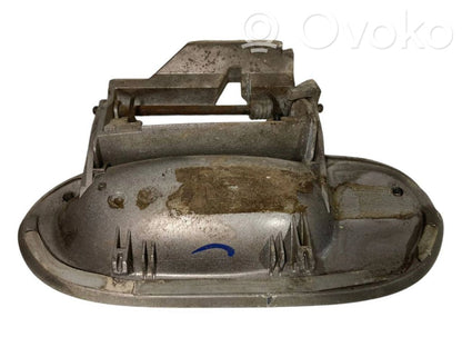 External opening handle