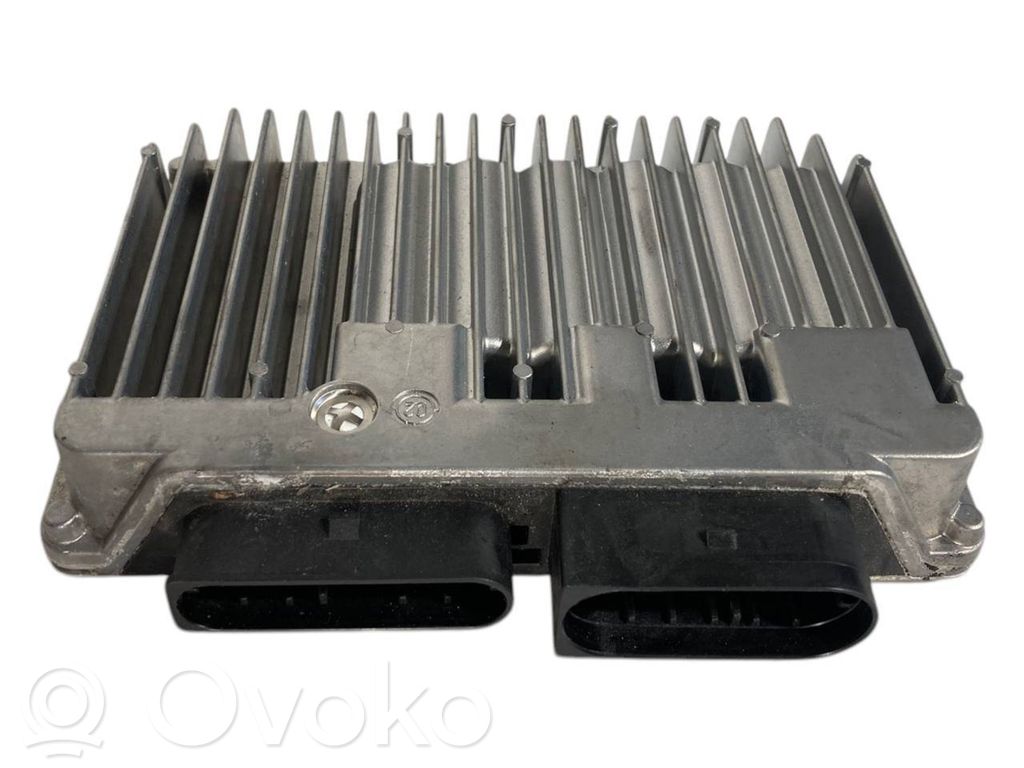 Aizdedzes ECU komplekts