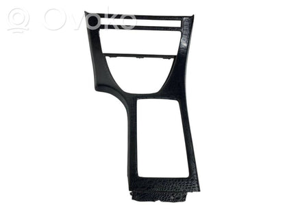 Salona dekoratīvās apdares komplekts