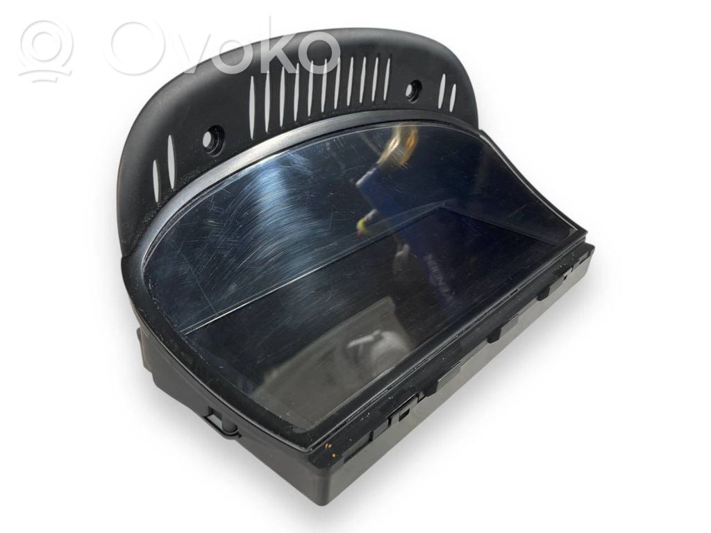 Ekrāns / displejs / mazais ekrāns