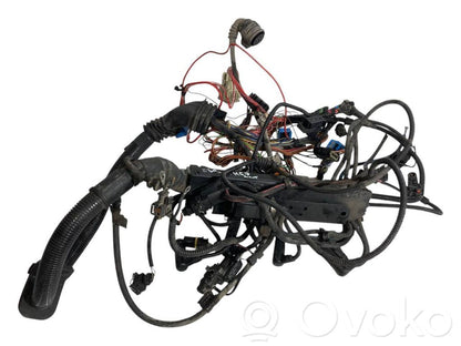 Dzinēja vadu instalācija