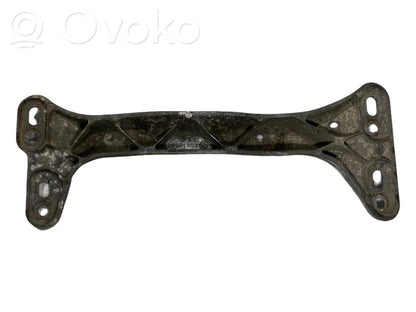 Кронштейн крепления трансмиссии