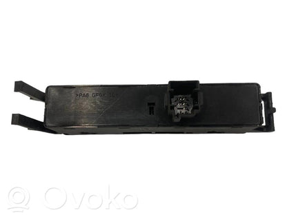 Power window switch