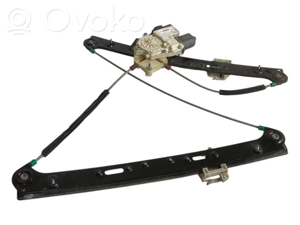 Priekšpusē elektriskā loga pacelšanas mehānisma komplekts