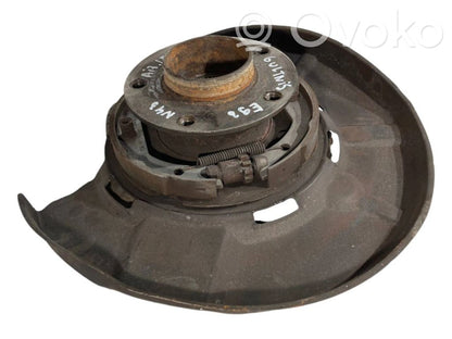 Aizmugurē riteņa rumbas vārpstas šarnīrs (stupica, capfa)