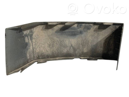 Aizmugurējā luktura dekoratīvā apdare