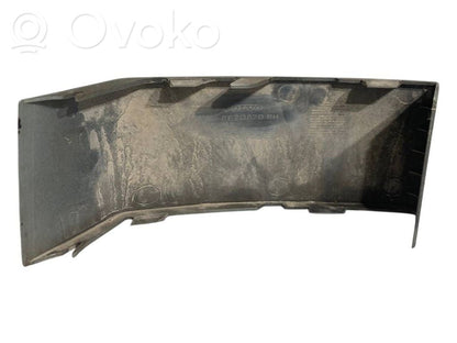 Aizmugurējā luktura dekoratīvā apdare