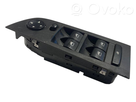 Power window switch