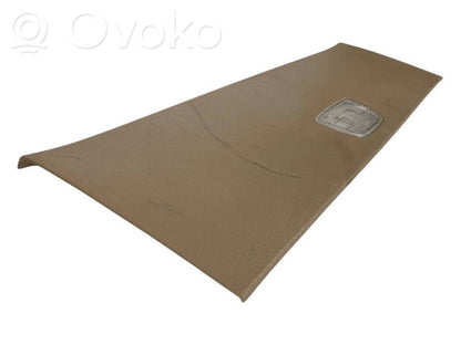 Cita veida bagāžnieka dekoratīvās apdares detaļa