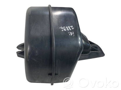 Salona gaisa mezgla plastmasas korpuss