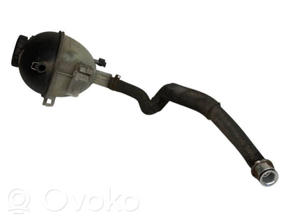 Dzesēšanas šķidruma izplešanās tvertne