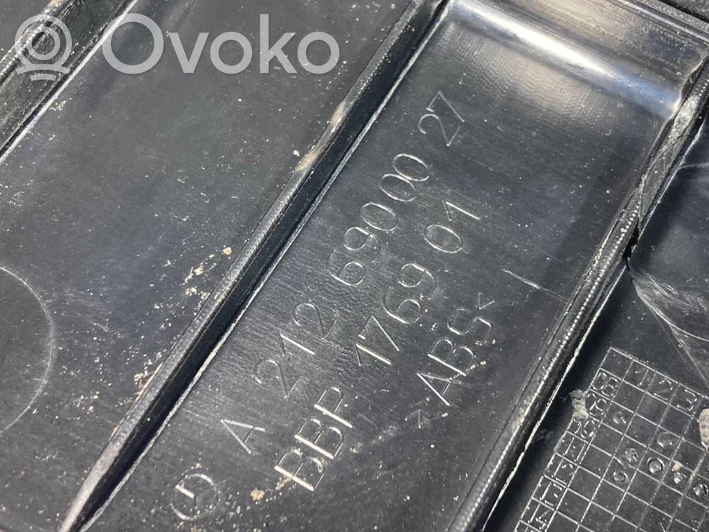 Bagāžnieka sliekšņa dekoratīvā apdare