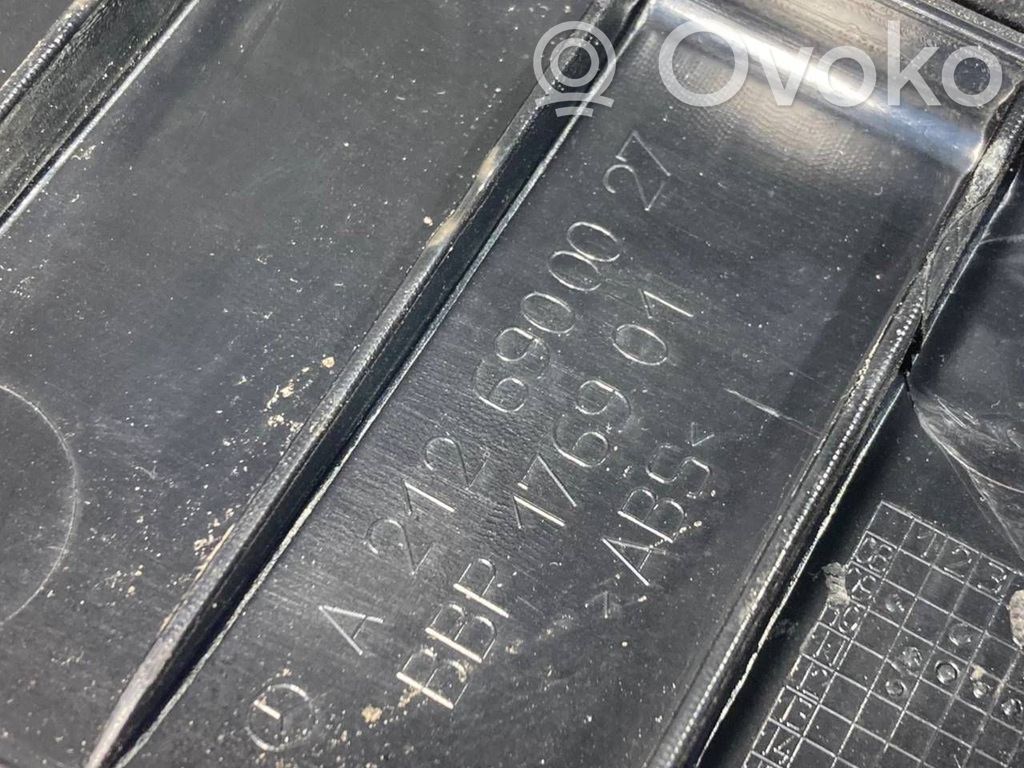 Bagāžnieka sliekšņa dekoratīvā apdare