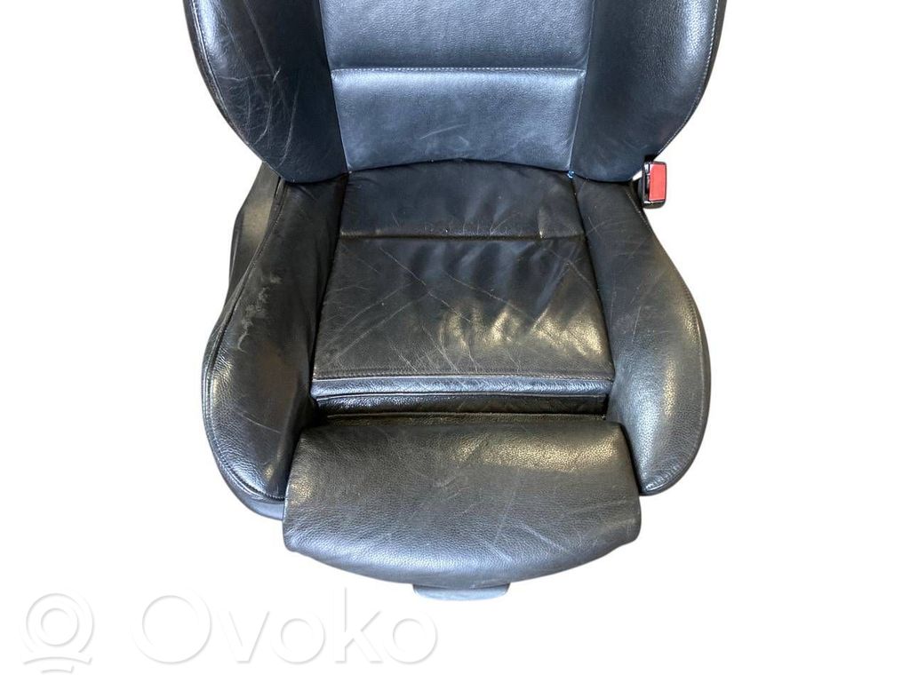 Комплект сидений