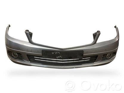 Передний бампер