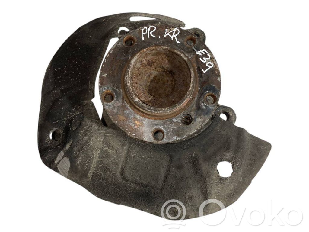 Priekšējā riteņa rumbas vārpstas šarnīrs (stupica, capfa)