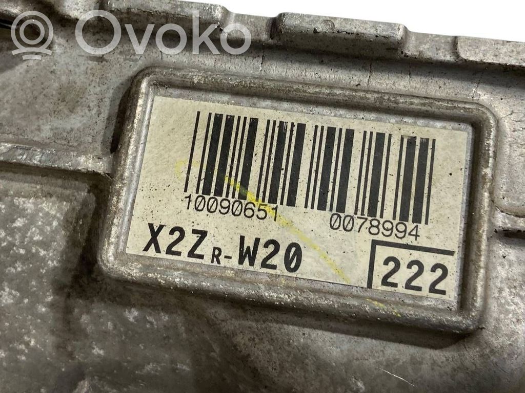 Sadales vārpstas piedziņas ķēdes vāciņš